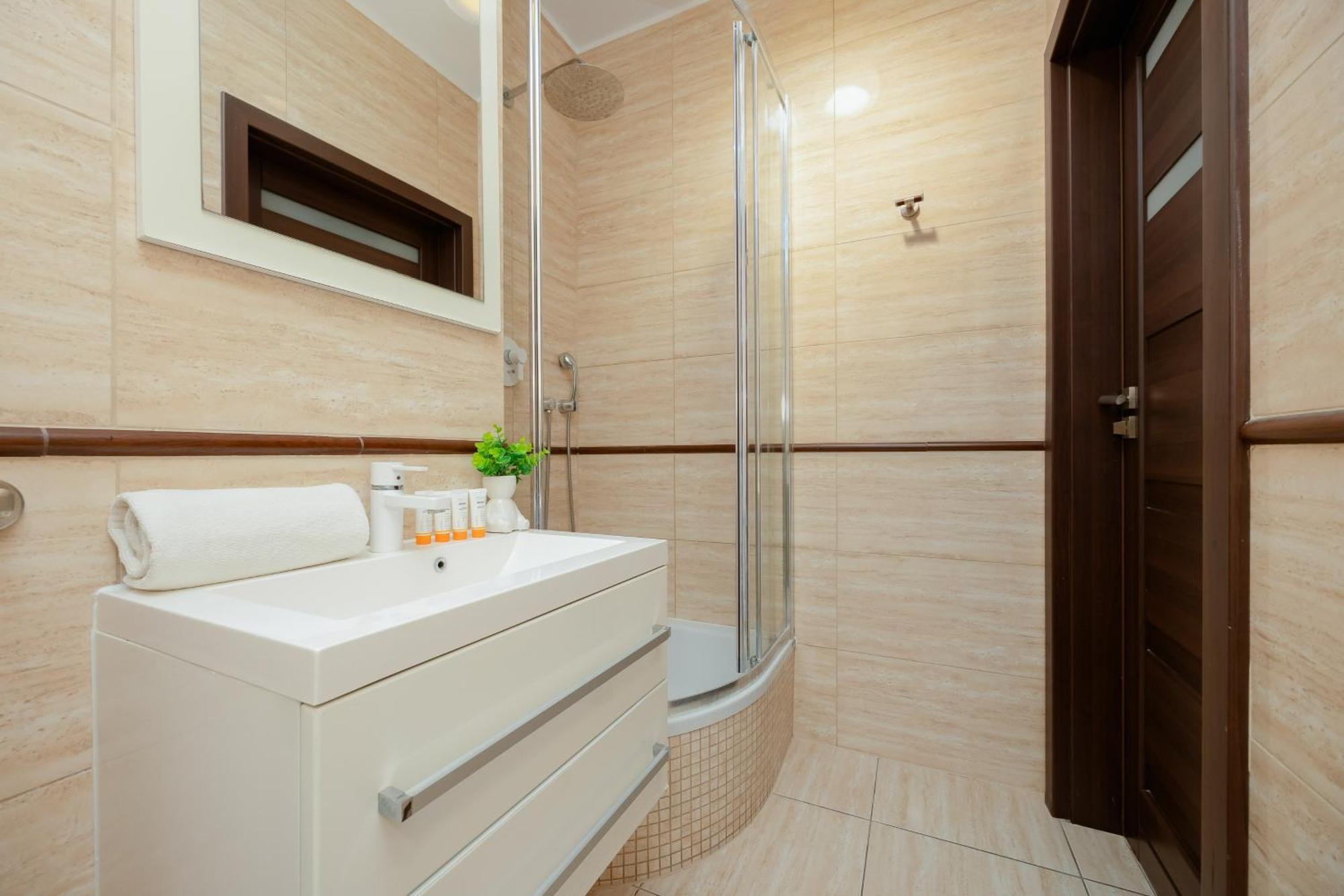 Modern In The Center Of By Renters Apartament Warszawa