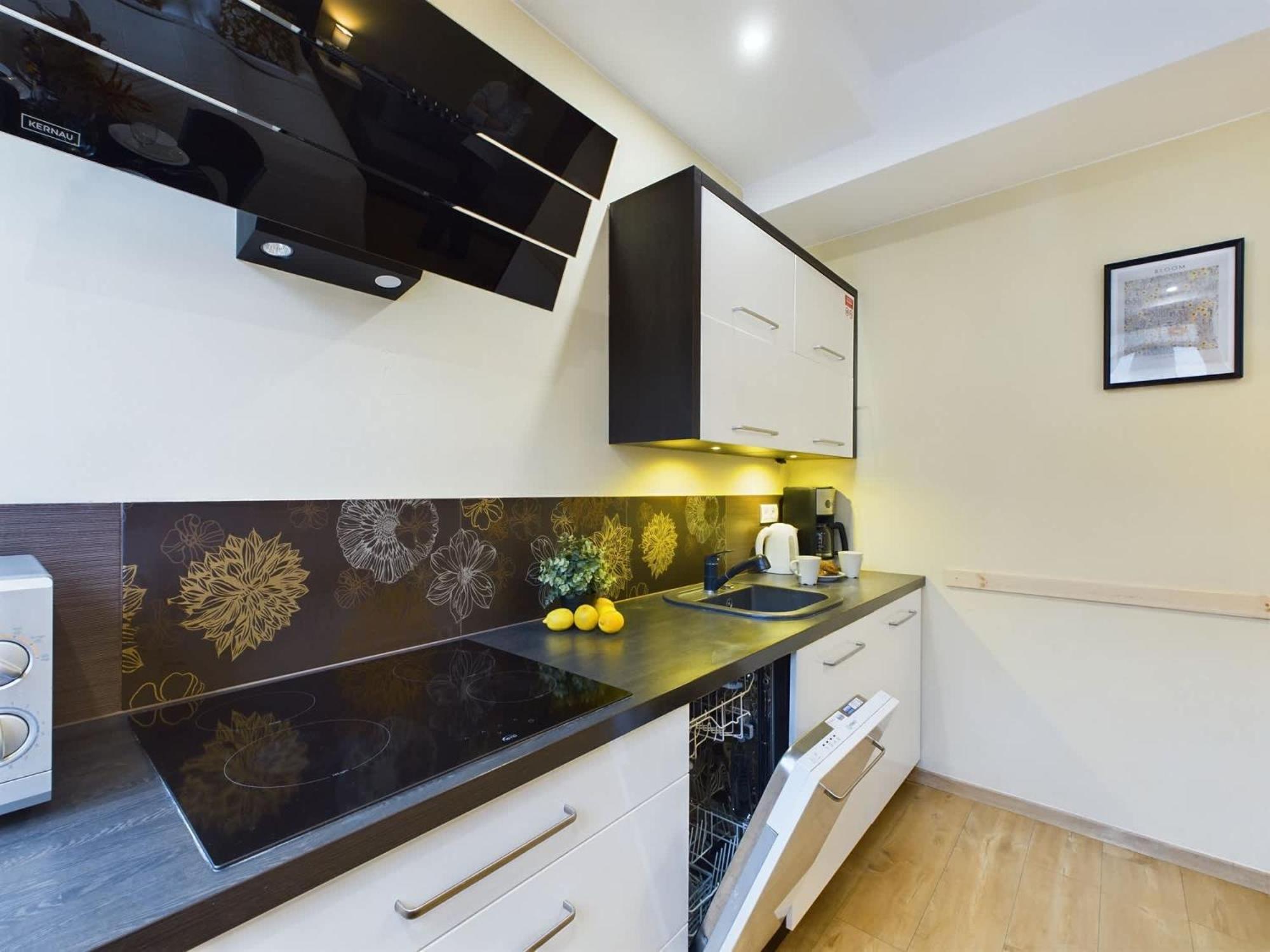 Apartament Modern In The Center Of By Renters