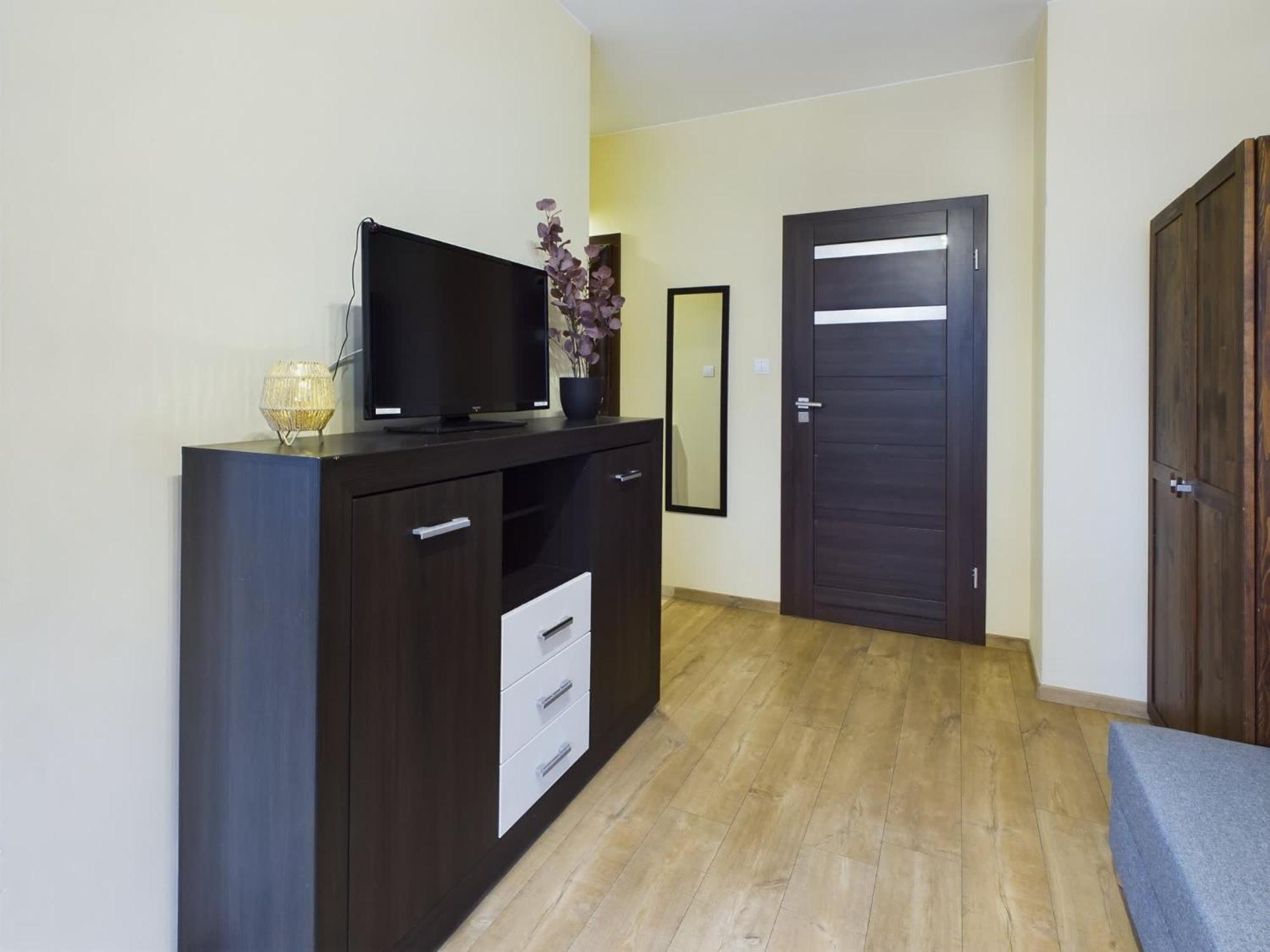 Modern In The Center Of By Renters * Warszawa